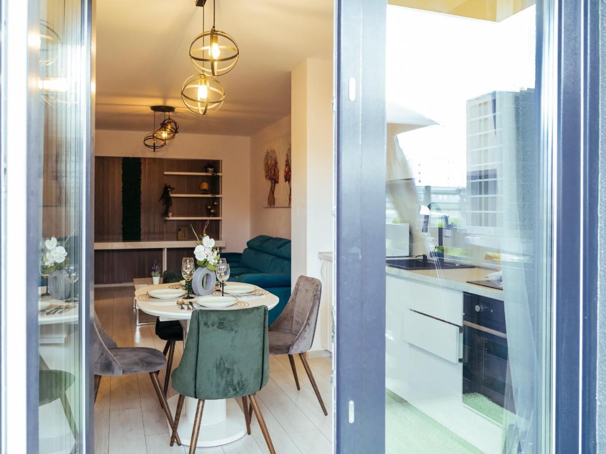 Cozy Special Pallady Apartament With Garden & Courtyard Bucharest Luaran gambar
