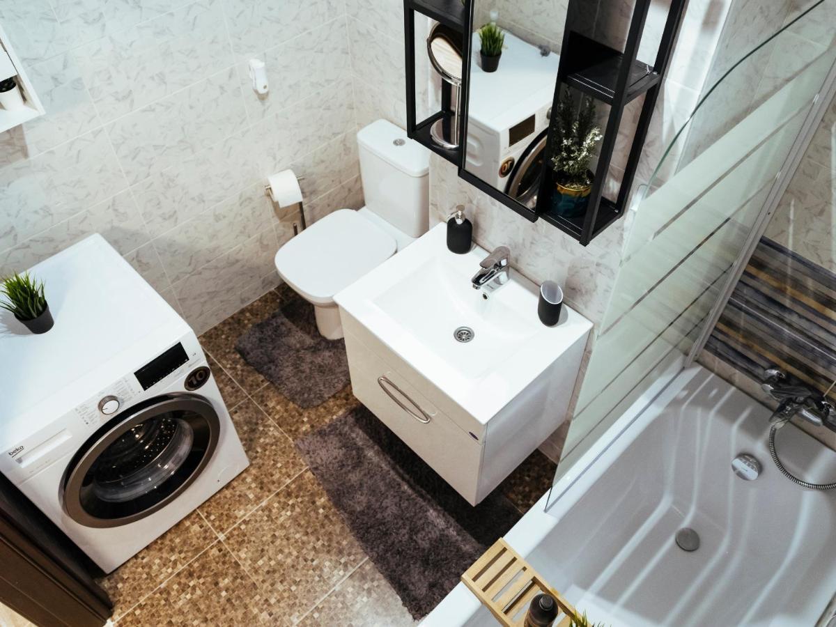 Cozy Special Pallady Apartament With Garden & Courtyard Bucharest Luaran gambar