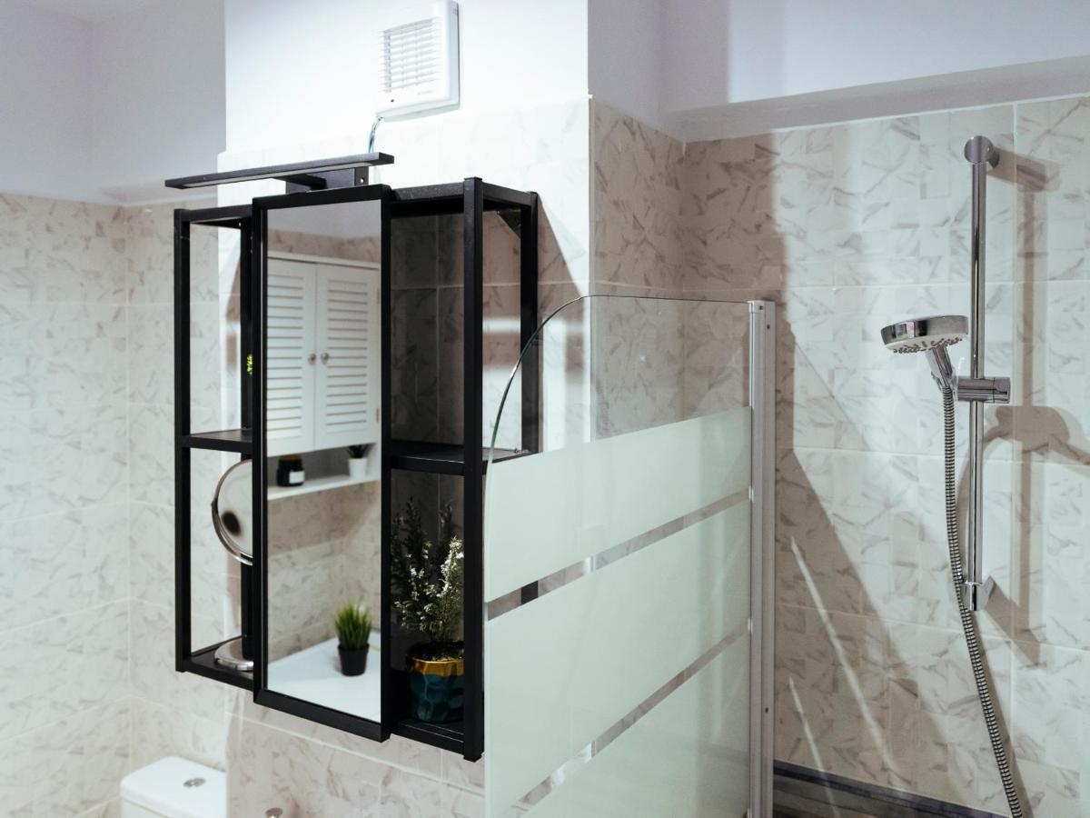 Cozy Special Pallady Apartament With Garden & Courtyard Bucharest Luaran gambar