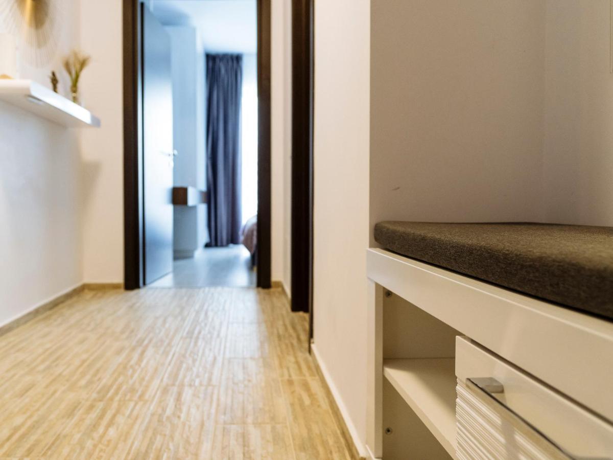 Cozy Special Pallady Apartament With Garden & Courtyard Bucharest Luaran gambar