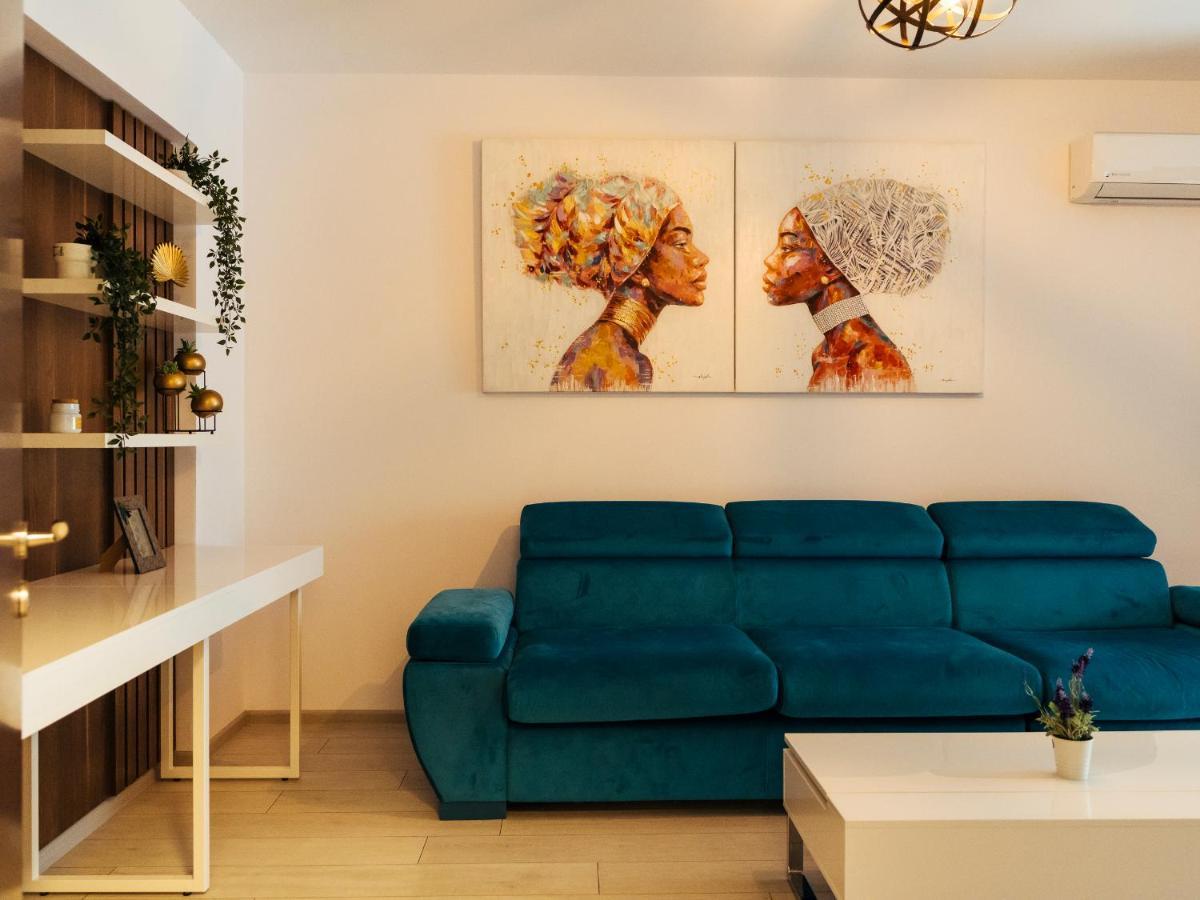 Cozy Special Pallady Apartament With Garden & Courtyard Bucharest Luaran gambar