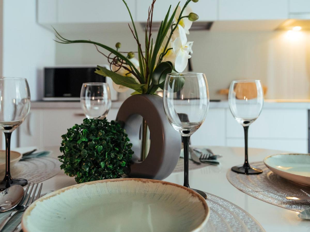 Cozy Special Pallady Apartament With Garden & Courtyard Bucharest Luaran gambar