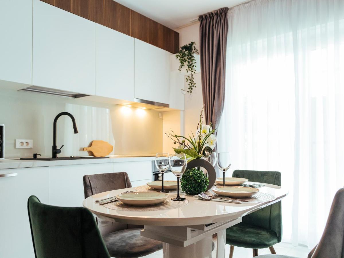Cozy Special Pallady Apartament With Garden & Courtyard Bucharest Luaran gambar